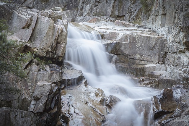 Wasser aus dem Gotthardmassiv
